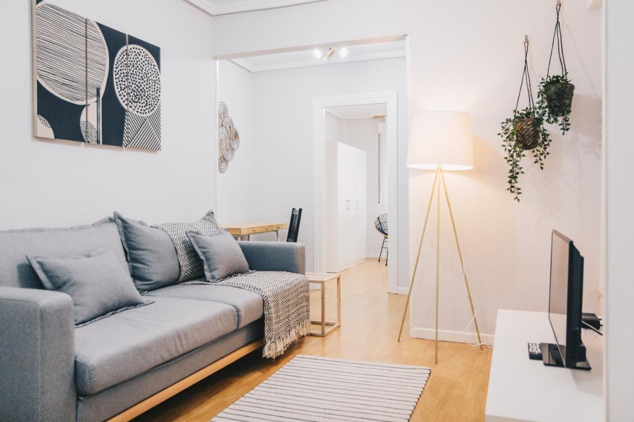 Mizar Apartment By People Rentals Bilbau Exterior foto